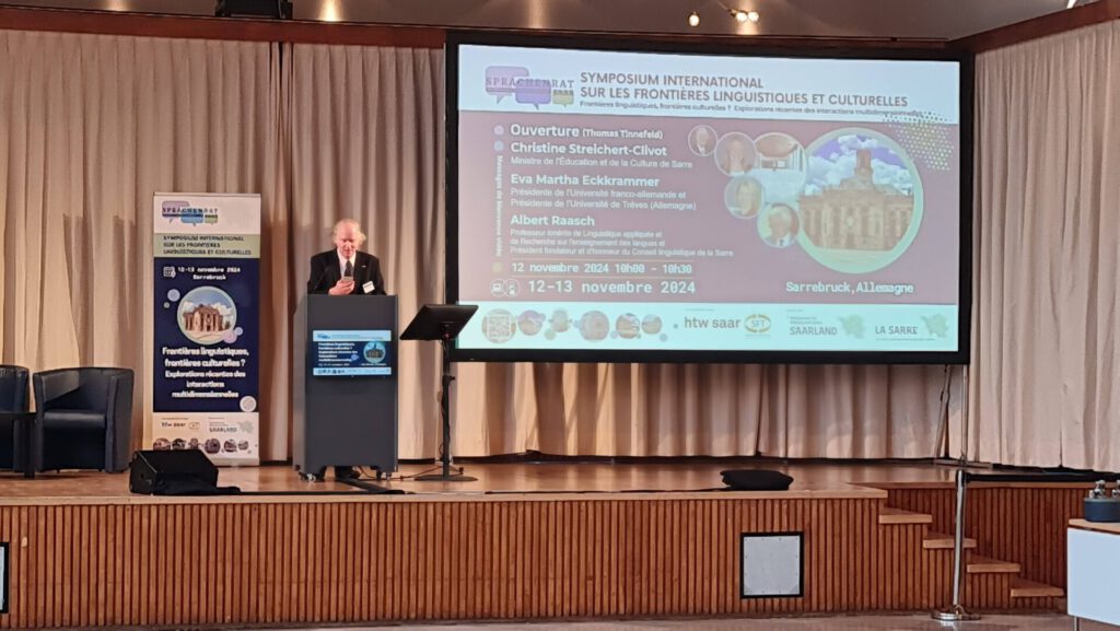 Eröffnung des Symposiums durch Prof. Dr. Thomas Tinnefeld, Vorsitzender des Sprachrats Saar