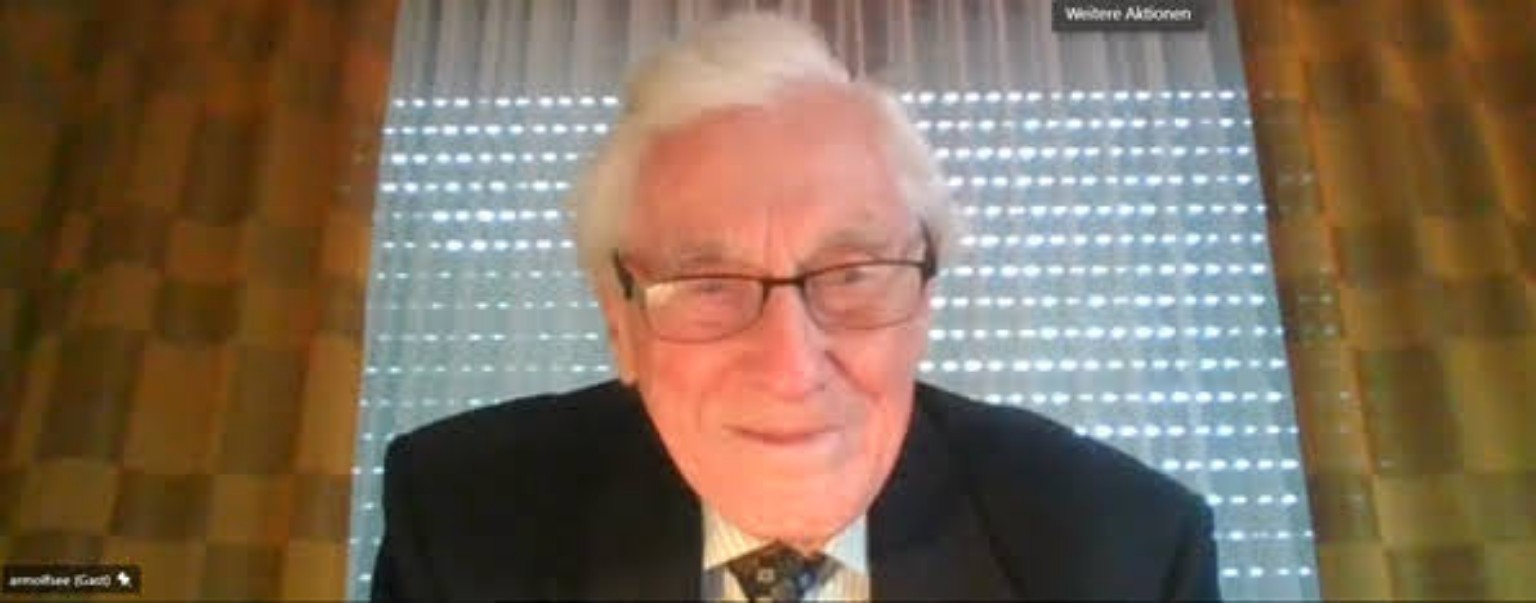 Prof. Dr. Albert Raasch beim Online-Festakt zu seinem 90. Geburtstag